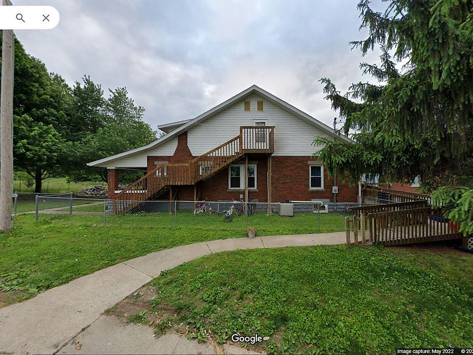 2nd image of 1224 Rural St