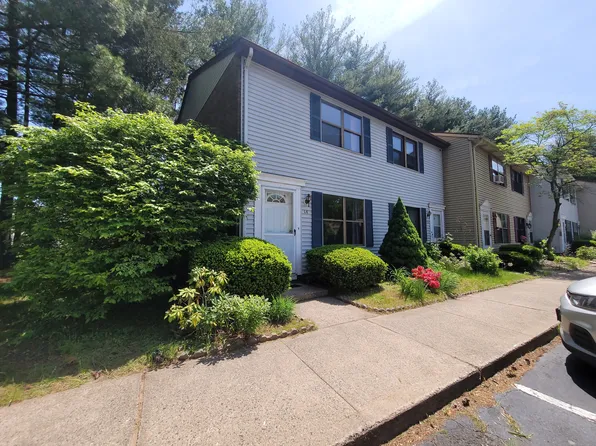 996 Meriden Waterbury Turnpike APT 1A, Southington, CT 06479