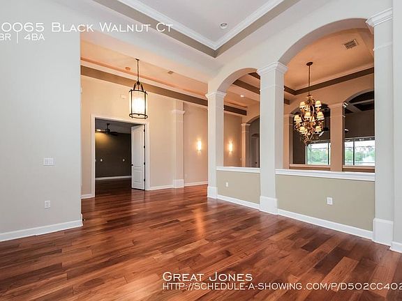 4th image of 10065 Black Walnut Ct