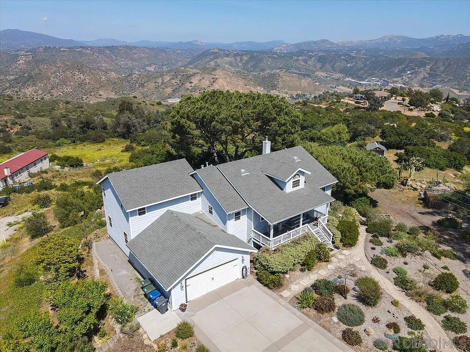 1st image of 2412 Eucalyptus Dr