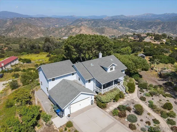 2412 Eucalyptus Dr, El Cajon, CA 92021