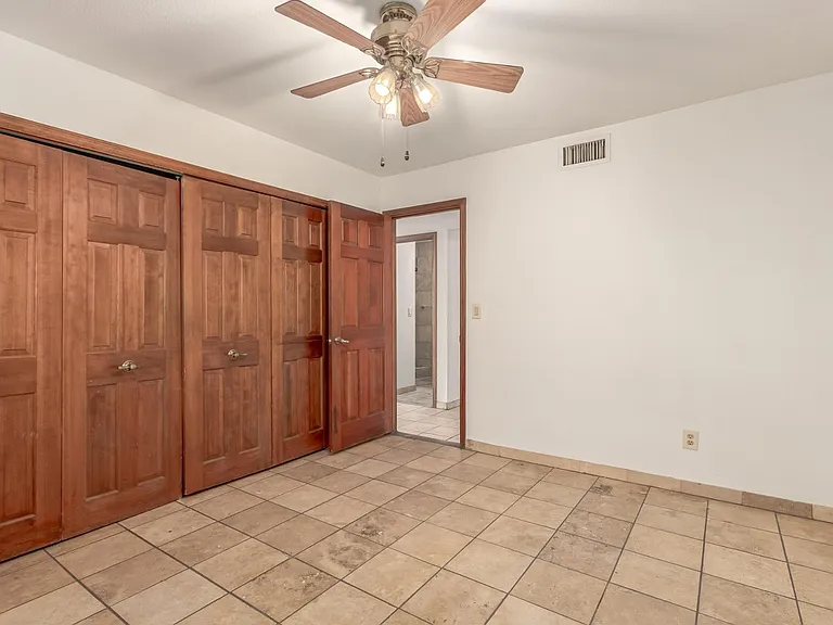 805 W Toledo St — Photo 36
