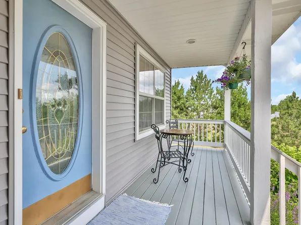 28090 Crane St NW, Isanti, MN 55040