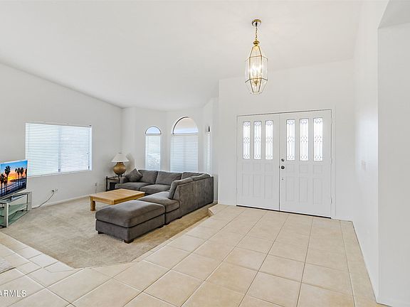 4th image of 15618 E El Lago Blvd