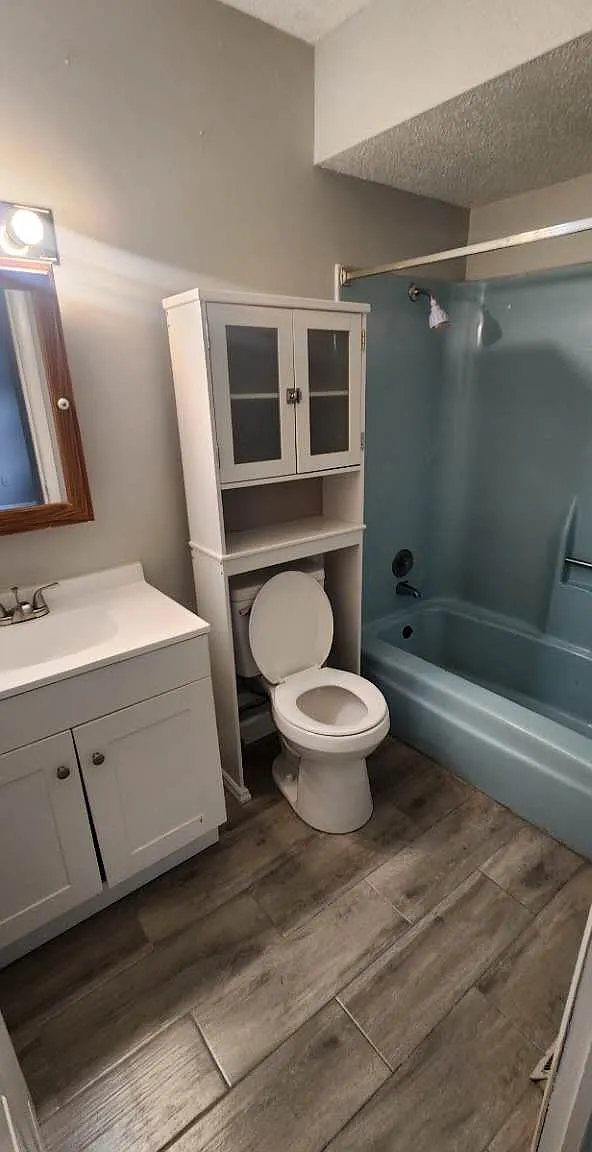 1 bed, 800 sqft, $690 — Photo 3