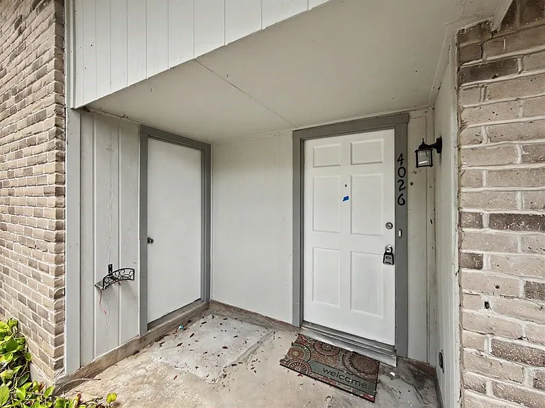 4026 Coltwood Dr — Photo 8