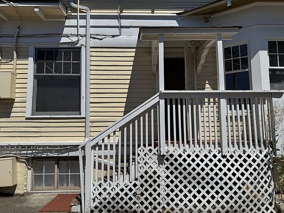 2nd image of 5235 17th Ave NE APT 2
