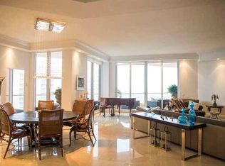 60 Edgewater Dr, Coral Gables, FL 33133