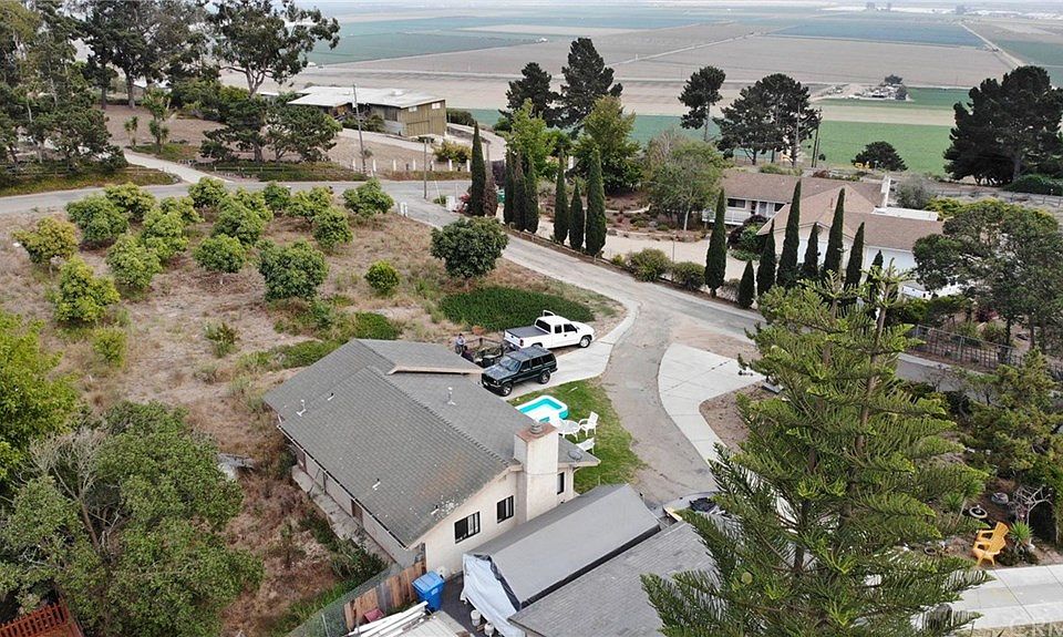 1st image of 1718 La Cumbre Ln