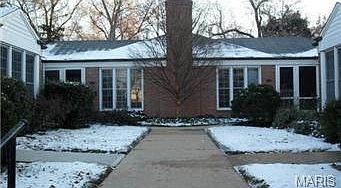 2nd image of 828 N McKnight Rd