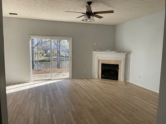 3rd image of 83 Pearl Chambers Dr