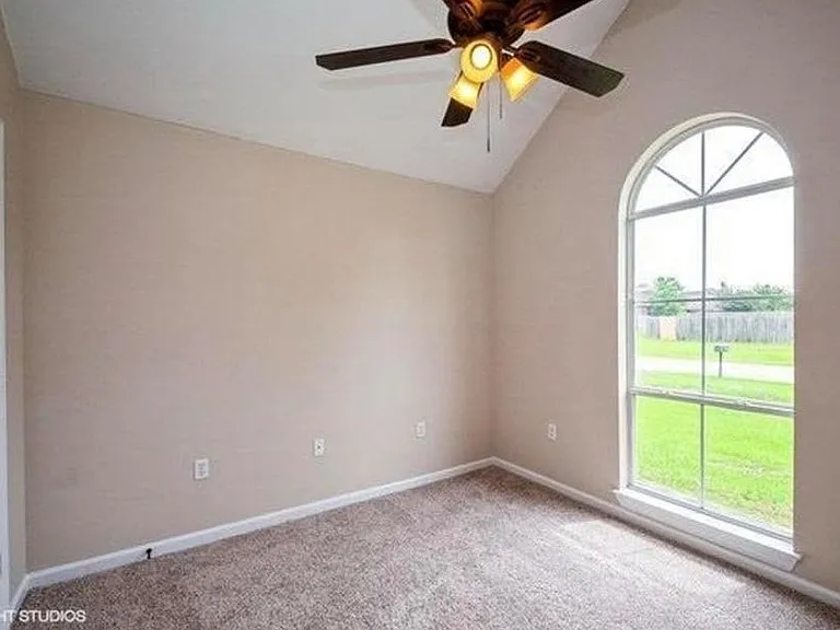 24561 Fair Weather Dr — Photo 11