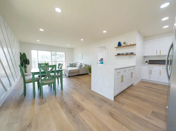 660 Sunfish Way, Port Hueneme, CA 93041