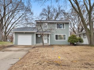 6911 46th Pl N, Crystal, MN 55428