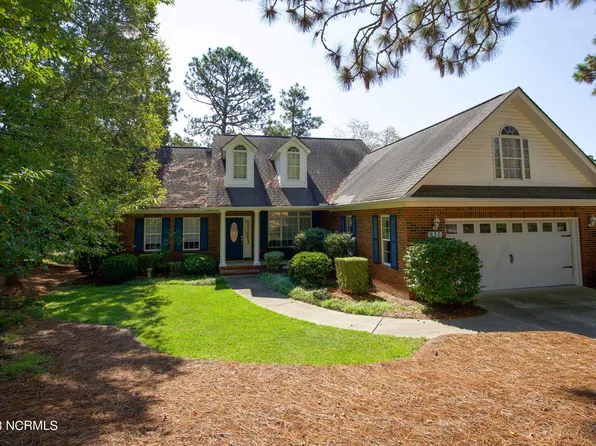 930 Diamondhead Drive S, Pinehurst, NC 28374