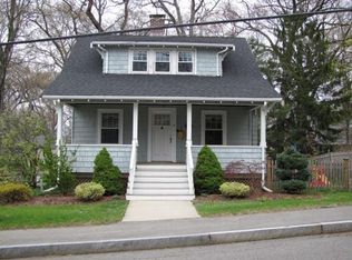 87 Walnut St, Braintree, MA 02184