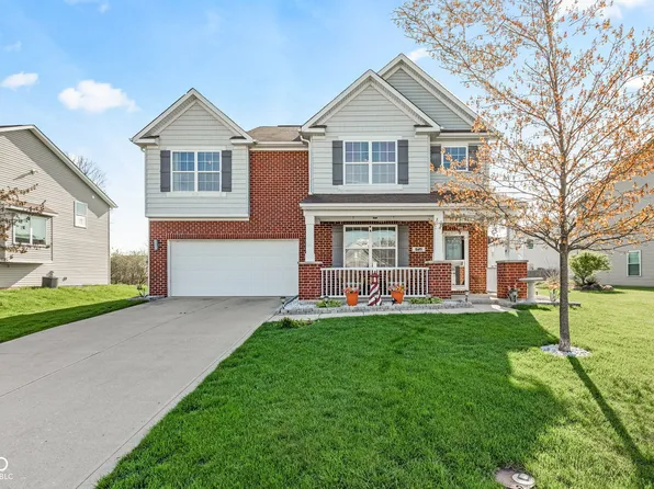 621 Sonoma Ln, Greenfield, IN 46140