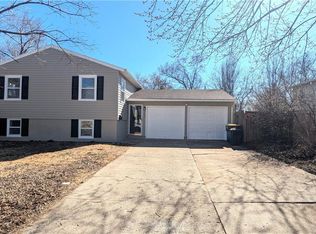 8641 E 97th Ter, Kansas City, MO 64134