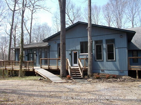 3rd image of 8725 Birch Cliff Dr