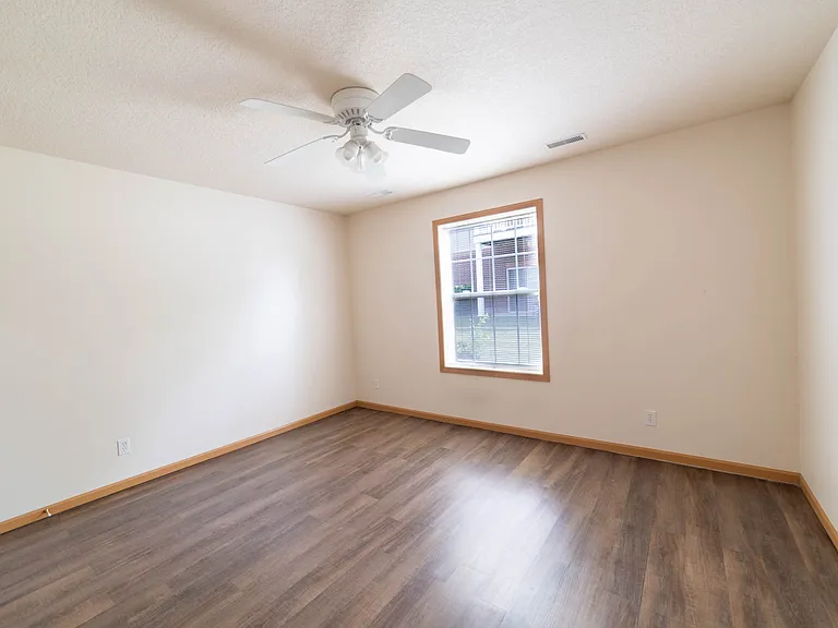 1337 Walton Dr #204 — Photo 11