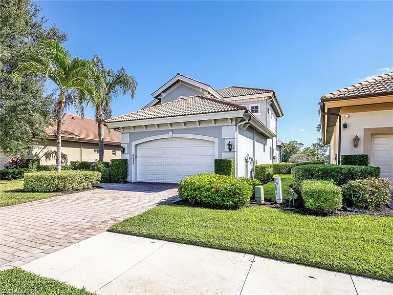 6096 Dogleg Dr — Photo 5