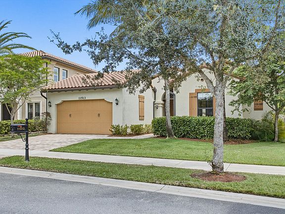 2nd image of 11513 NW 81st Place