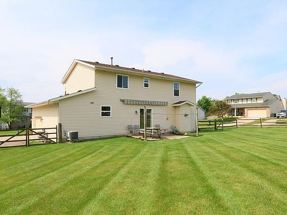 2nd image of 4352 Squaw Valley Dr
