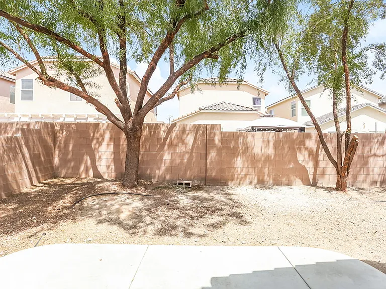 5036 Ironhorse Ranch Ave — Photo 18