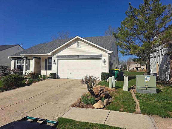 2nd image of 2430 Shorewood Dr