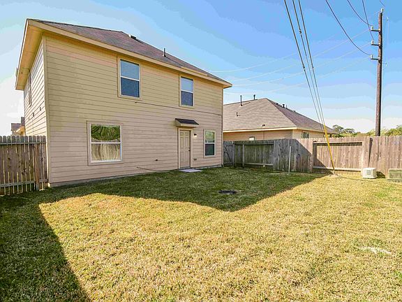 5th image of 21631 Silver Birch Dr