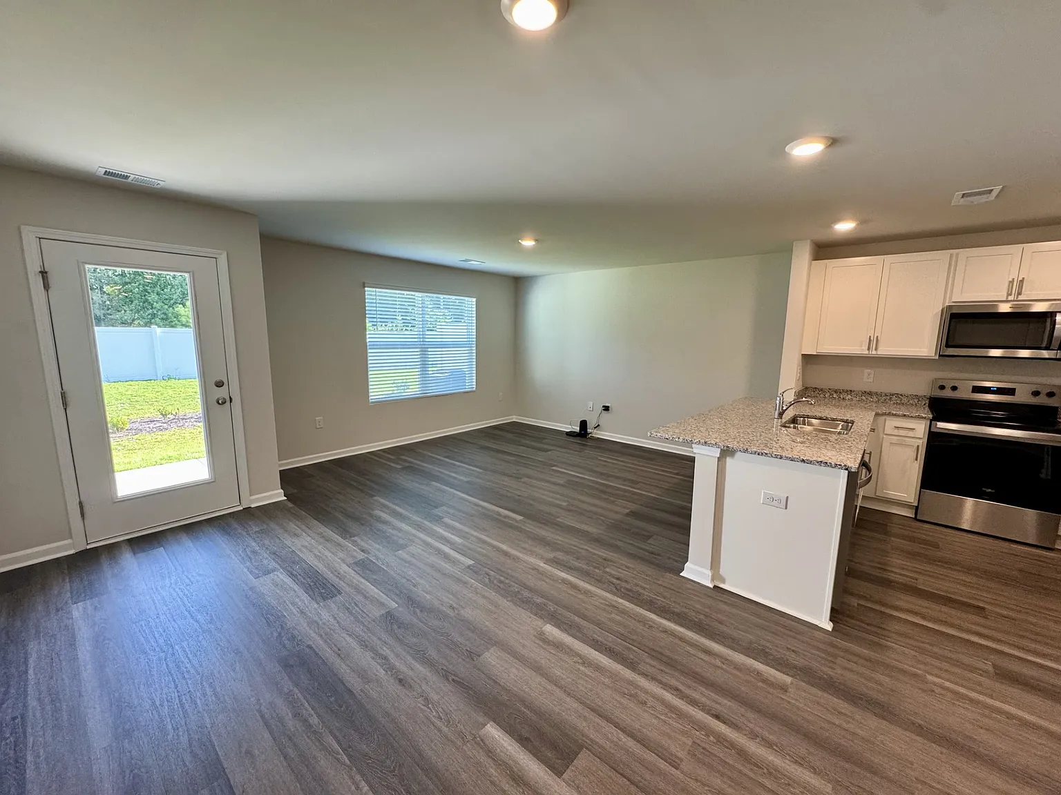 The Townes @ Amber Bluff — Photo 4