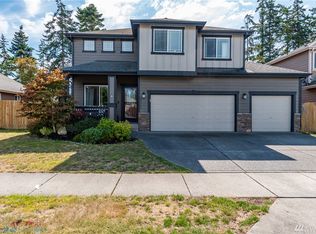 1121 NW Longview Dr, Oak Harbor, WA 98277