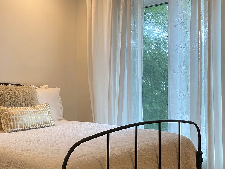 18 Q St NW #2 — Photo 31