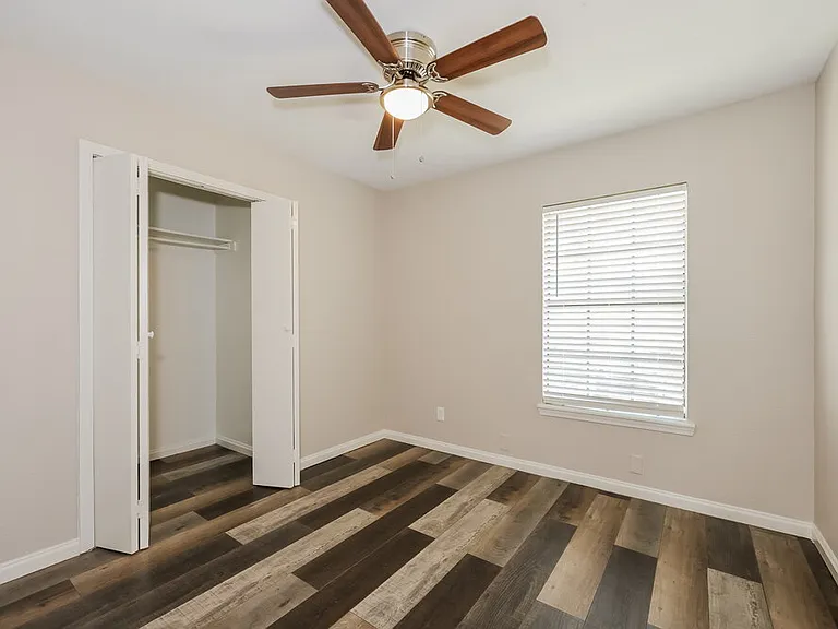 2811 Galemeadow Dr #2 — Photo 13