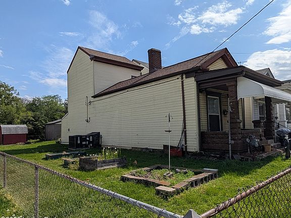2nd image of 1729 Portland Ave