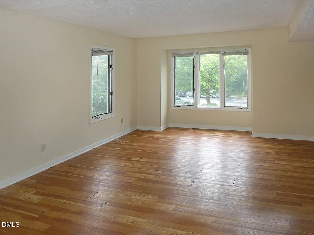 4 bed, 2.0 bath, $2,875 — Photo 4