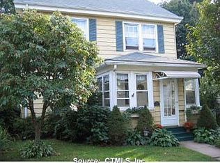72 Hawthorne Ave, Hamden, CT 06517