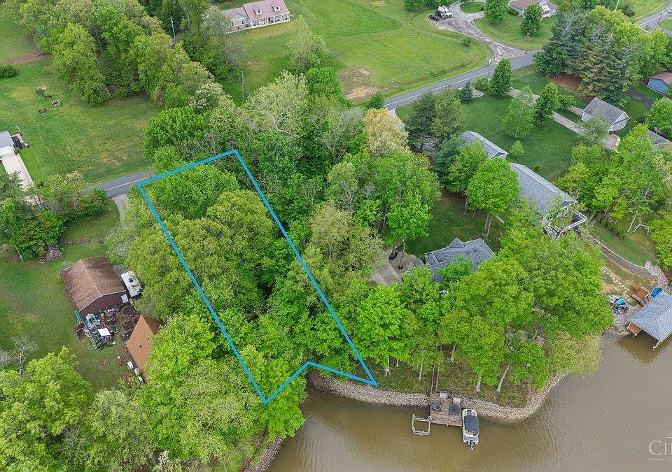 1st image of 930 Waynoka Dr