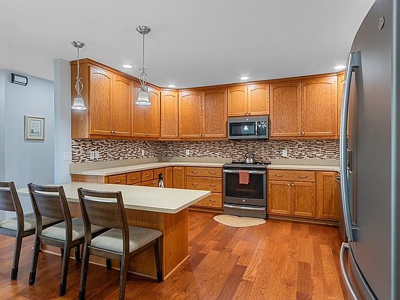 5th image of 209 Ridgewood Dr