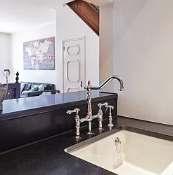 Rented by Level Group
