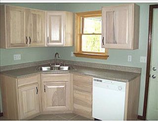 3rd image of 717 Zimmerman St