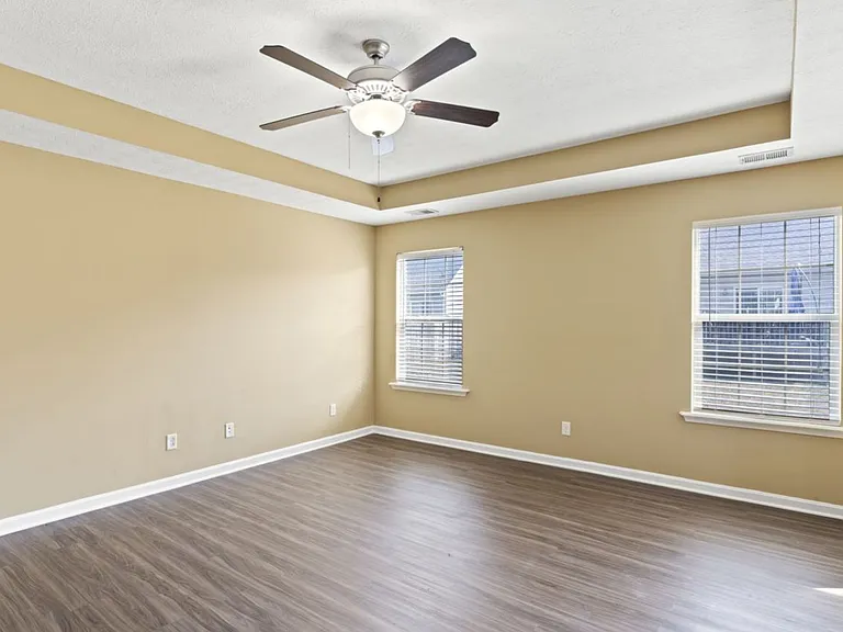 166 Boulders Ct — Photo 6