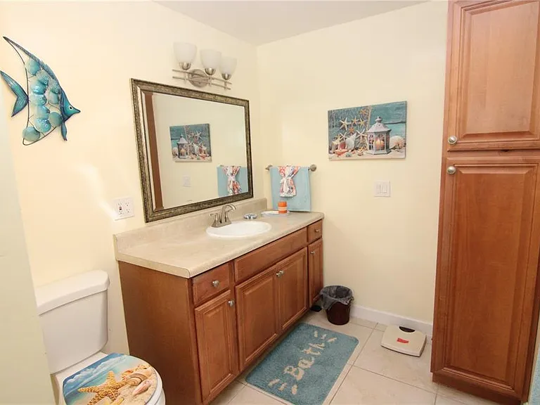 1207 Lakehouse Ct #1207 — Photo 12