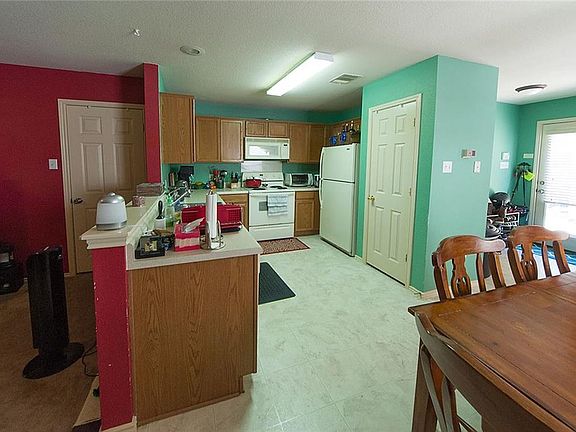 4th image of 2305 Melissa Oaks Ln