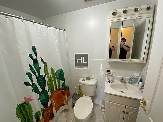 Rented by Highline Residential | media 6