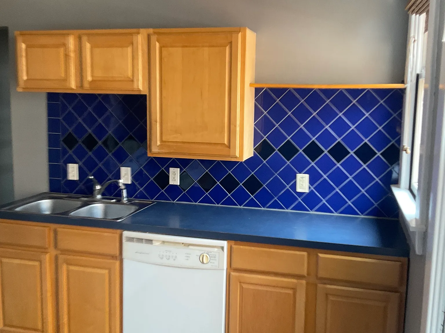 2 bed, 1300 sqft, $1,420 — Photo 4