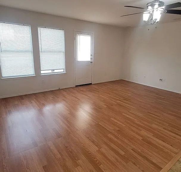 9213 Bellgrove Ct — Photo 17