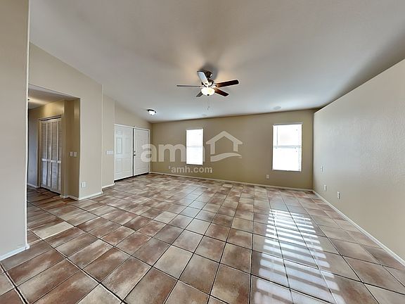 4th image of 8002 W Quail Ave
