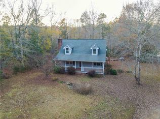 2310 Old Hills Bridge Rd, Enoree, SC 29335