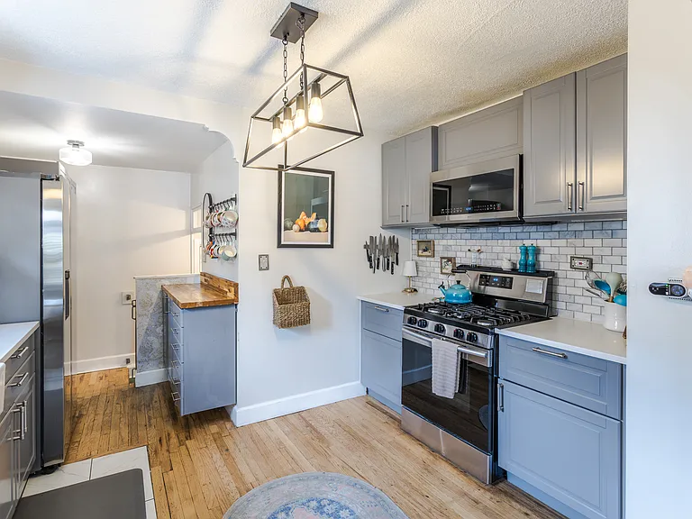 4229 S Delaware St — Photo 10